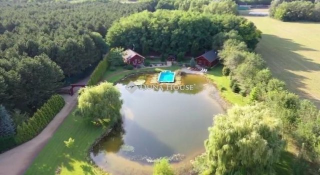 Eladó családi ház, Kecskeméten 359 M Ft, 10 szobás