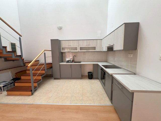 Eladó téglalakás, Mohácson 0.2 M Ft, 1 szobás