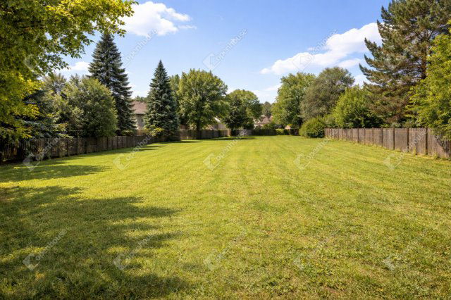 Eladó telek, Siófokon 120 M Ft / költözzbe.hu