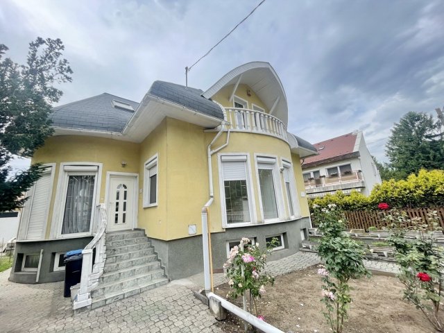 Eladó családi ház, Budapesten, XVIII. kerületben 158 M Ft