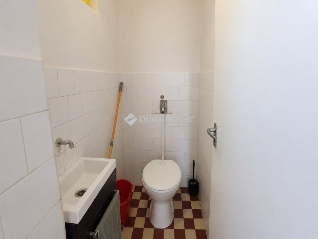 Eladó családi ház, Nagykátán 55 M Ft, 3 szobás