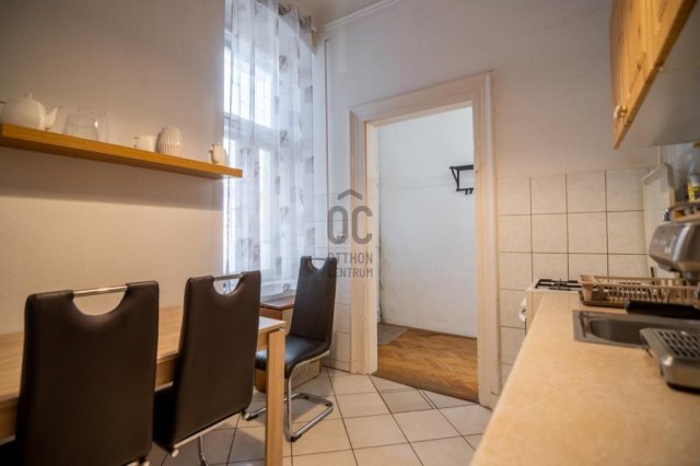 Eladó téglalakás, Budapesten, VII. kerületben 73 M Ft, 2 szobás