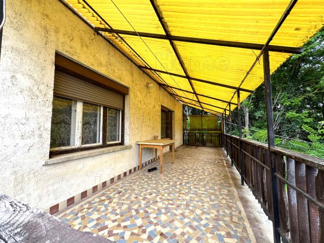 Eladó családi ház, Balatonőszödön 74.9 M Ft, 7 szobás