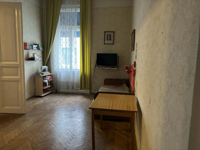 Eladó téglalakás, VII. kerületben, Alsó erdősor utcában