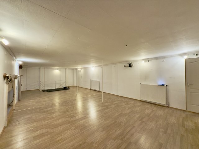 Eladó téglalakás, Budapesten, V. kerületben 117 M Ft, 2+1 szobás