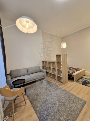 Kiadó téglalakás, albérlet, IX. kerületben, Lónyay utcában