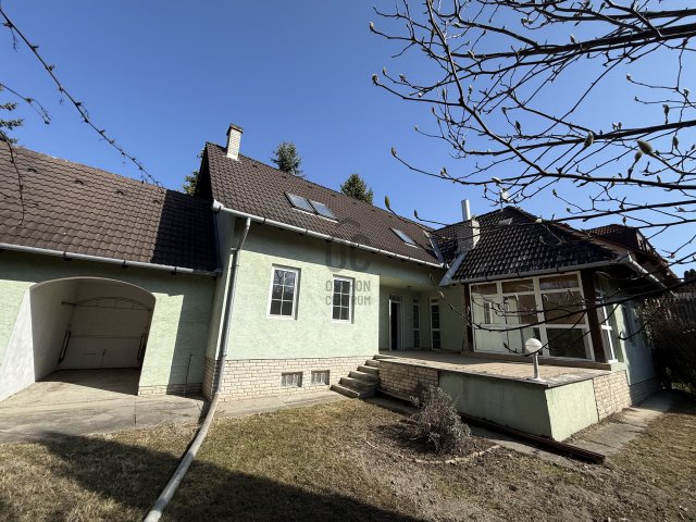 Eladó családi ház, Győrött 145 M Ft, 4 szobás