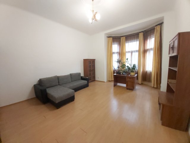 Eladó téglalakás, Budapesten, VI. kerületben 99.9 M Ft, 3 szobás