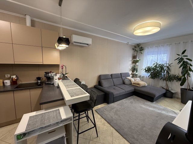 Eladó családi ház, Bocskaikerten 79.9 M Ft, 3+1 szobás