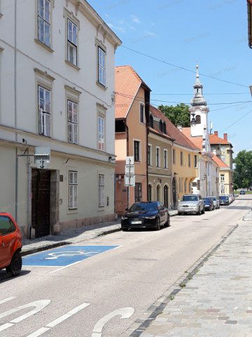 Kiadó téglalakás, albérlet, Győrött, Vörösmarty utcában