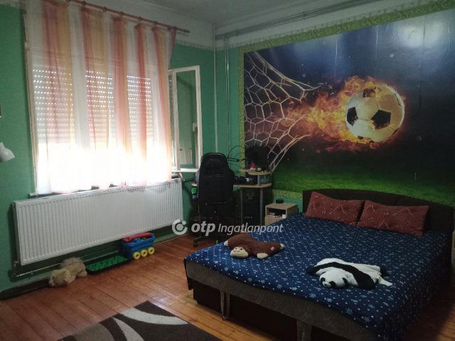 Eladó családi ház, Csegöldön 27.8 M Ft, 2+2 szobás