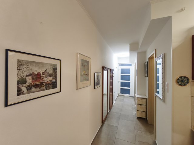 Eladó téglalakás, Balatonbogláron 79.99 M Ft, 1+1 szobás