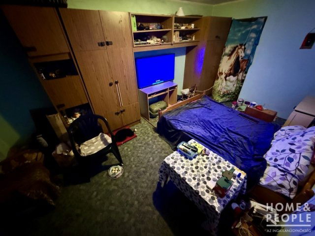 Eladó családi ház, Sándorfalván 62.99 M Ft, 6 szobás