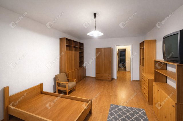 Eladó panellakás, Debrecenben 44 M Ft, 1 szobás