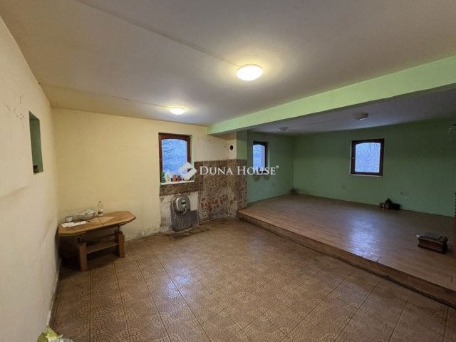 Eladó családi ház, Nagykátán, Szőlő utcában 14.9 M Ft