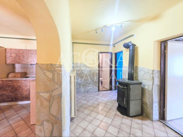 Eladó családi ház, Pakodon 24.9 M Ft, 2+1 szobás
