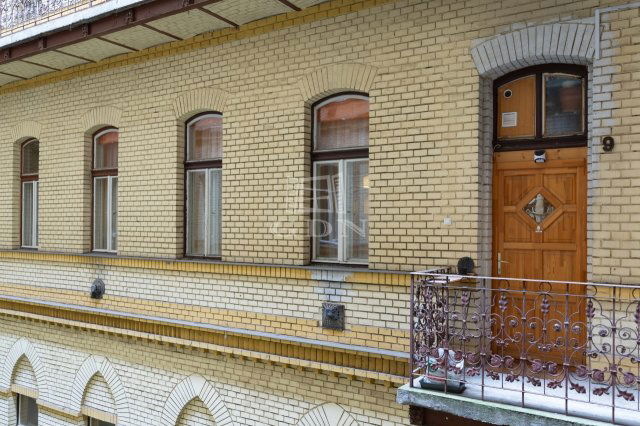 Eladó téglalakás, Budapesten, VI. kerületben 85.5 M Ft, 3 szobás