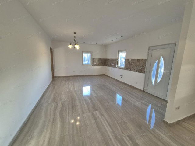 Eladó családi ház, Kerekegyházán 35 M Ft, 4 szobás