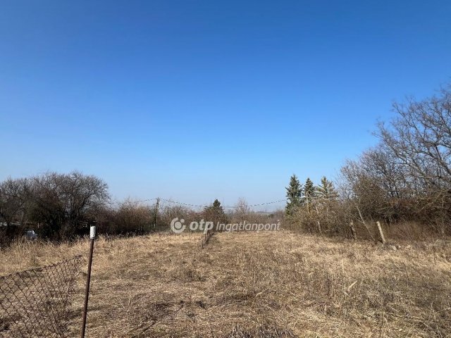 Eladó telek, Fóton 56.5 M Ft / költözzbe.hu