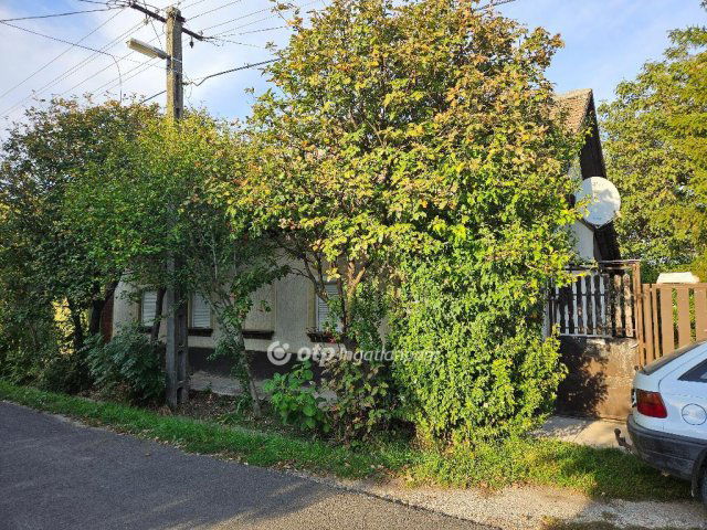 Eladó családi ház, Mezőtúron 16.85 M Ft, 2 szobás