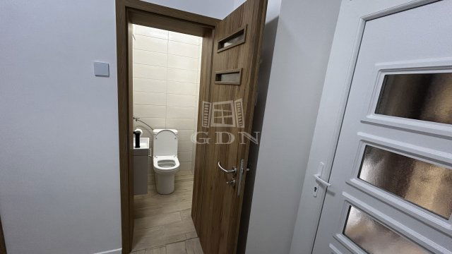 Eladó téglalakás, Budapesten, VII. kerületben 72 M Ft, 2 szobás