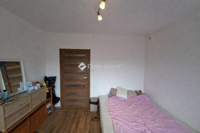 Eladó téglalakás, Szegeden 59.9 M Ft, 2 szobás