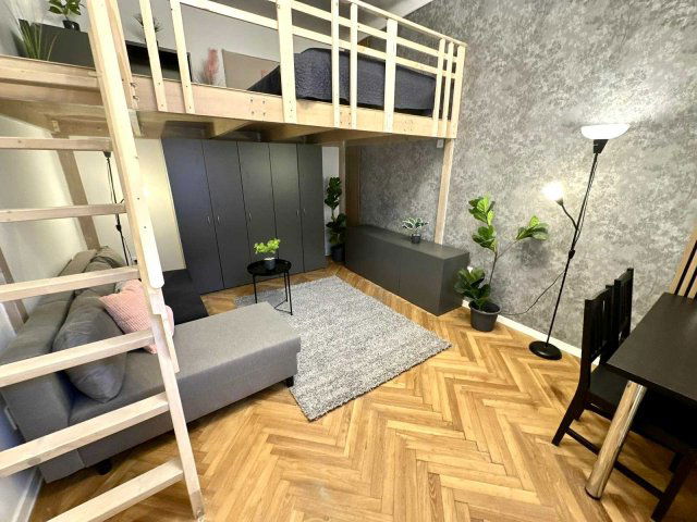 Kiadó téglalakás, albérlet, VII. kerületben, Hernád utcában