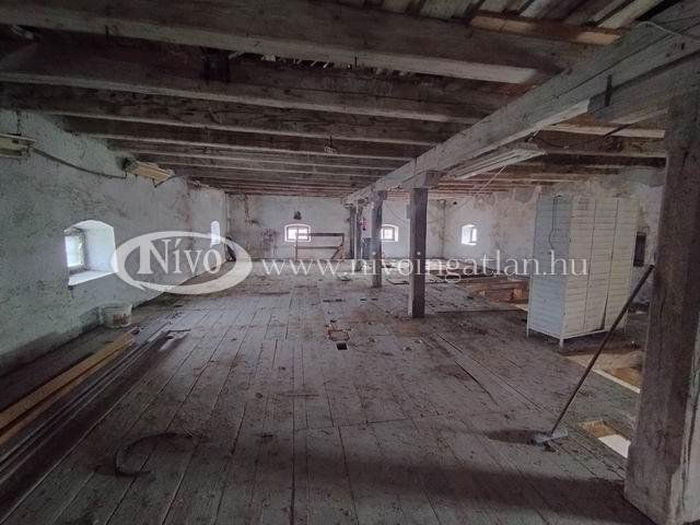Kiadó ipari ingatlan, Sólyon 225 E Ft / hó / költözzbe.hu