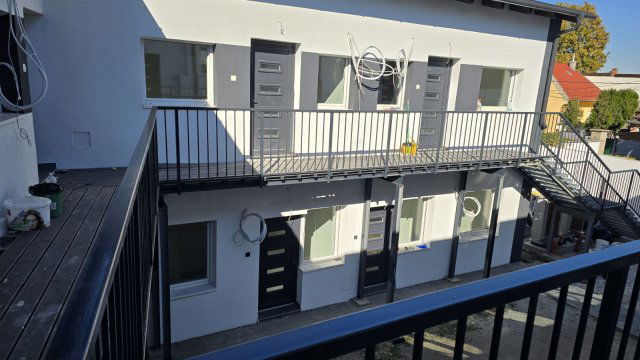 Eladó téglalakás, Budapesten, XX. kerületben, Baross utcában