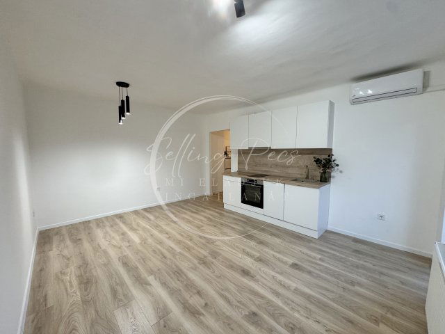 Eladó téglalakás, Pécsett, Athinay utcában 57.5 M Ft