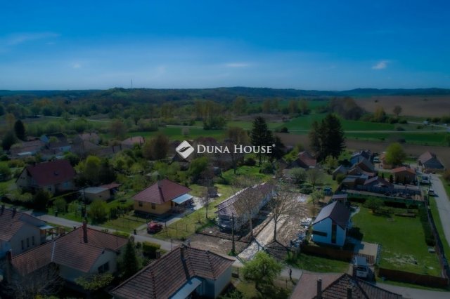 Eladó családi ház, Somon 79.9 M Ft, 3 szobás