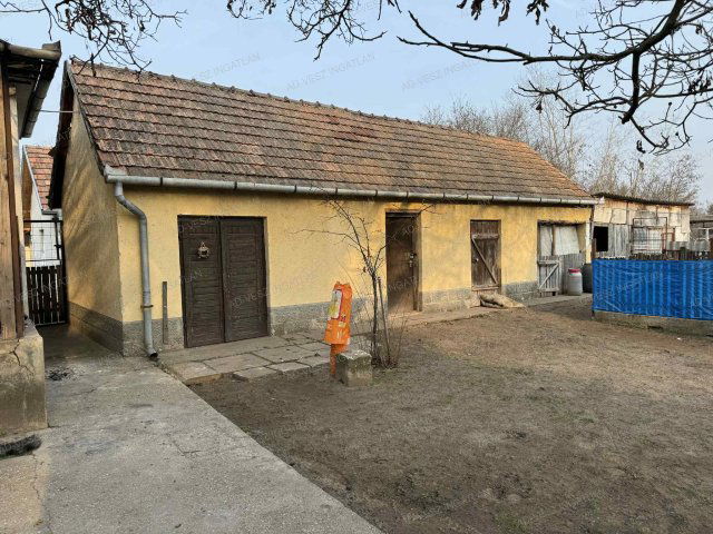 Eladó családi ház, Táborfalván 29.5 M Ft, 3 szobás
