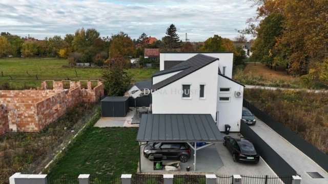 Eladó téglalakás, Ráckevén 69.1 M Ft, 3 szobás