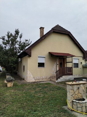 Eladó családi ház, Nagyhegyesen 95900 M Ft, 3+1 szobás