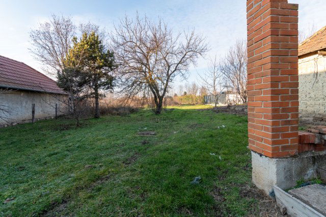 Eladó családi ház, Lepsényben 17.5 M Ft, 2 szobás