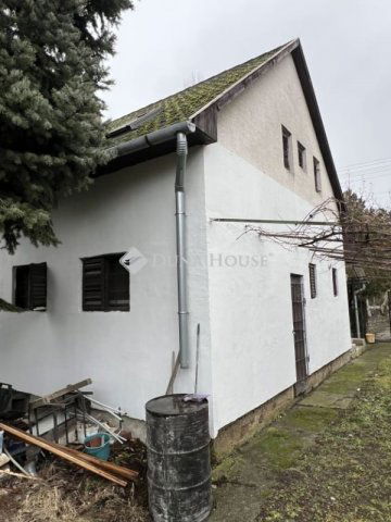 Eladó nyaraló, Gárdonyban 39 M Ft, 4 szobás