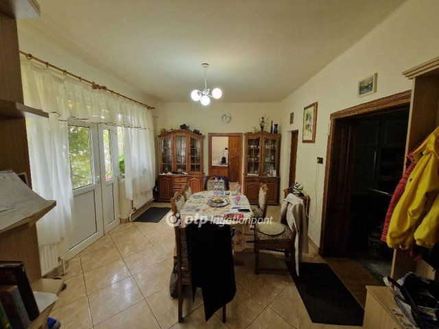 Eladó mezogazdasagi ingatlan, Nyírkátán 250 M Ft