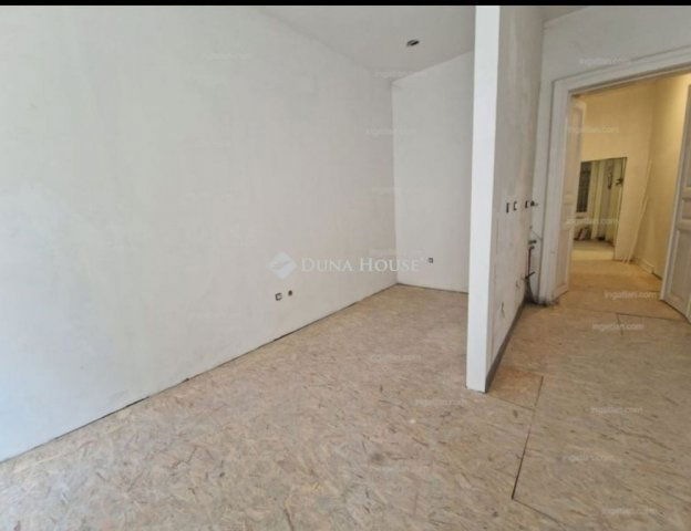 Eladó téglalakás, Budapesten, IX. kerületben 52 M Ft, 2 szobás