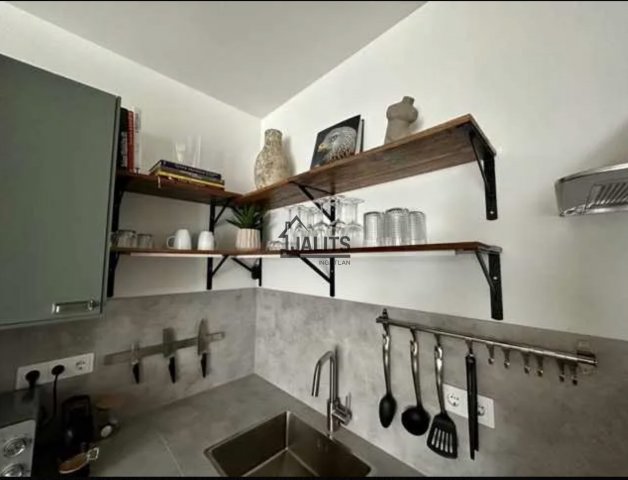 Kiadó téglalakás, albérlet, VI. kerületben, Csengery utcában