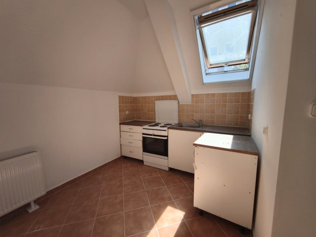 Eladó téglalakás, Budapesten, XIX. kerületben, Jókai utcában