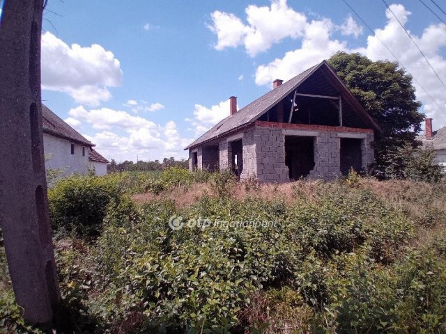 Eladó telek, Hajdúszováton 5.5 M Ft / költözzbe.hu