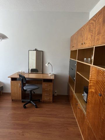 Kiadó panellakás, albérlet, Baján 120 E Ft / hó, 2+1 szobás