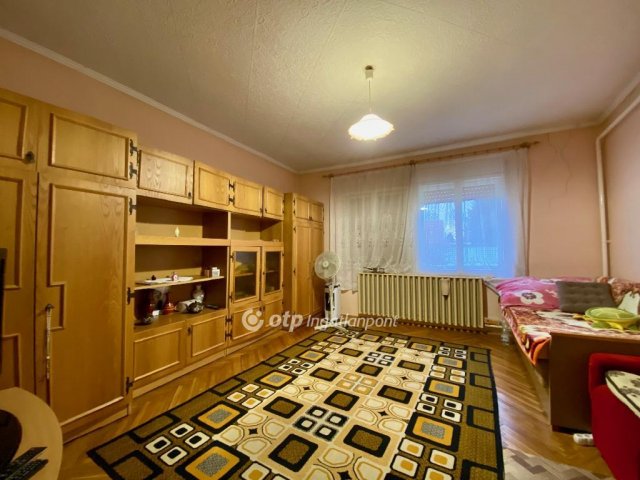 Eladó családi ház, Jánoshalmán 14.29 M Ft, 3 szobás