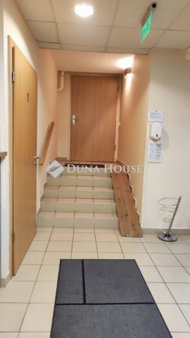 Eladó ipari ingatlan, Budapesten, VI. kerületben, Benczúr utcában