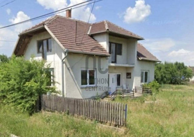 Eladó családi ház, Jászalsószentgyörgyon 11 M Ft, 4 szobás