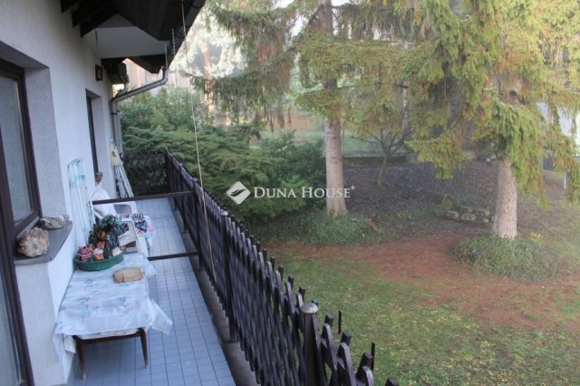 Eladó ikerház, Gyöngyösön 83 M Ft, 6 szobás