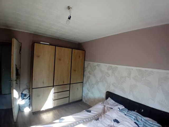 Eladó családi ház, Valkón 27.9 M Ft, 2+1 szobás