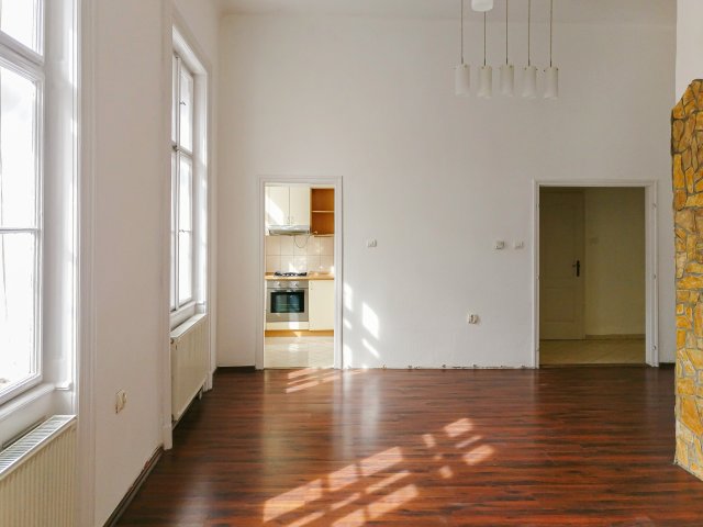 Eladó téglalakás, Budapesten, V. kerületben 66.5 M Ft, 2 szobás