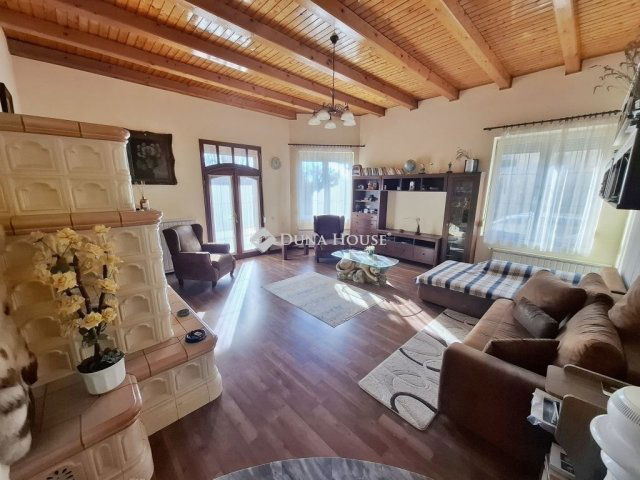 Eladó családi ház, Gödöllőn 129.99 M Ft, 3 szobás