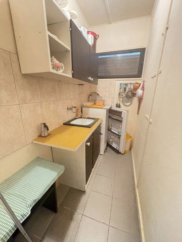 Eladó családi ház, Pakson 11.9 M Ft, 1 szobás